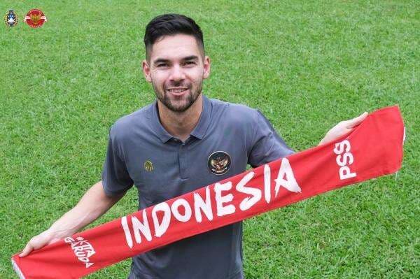 Cerita Sandy Walsh Kenang Proses Naturalisasi Jadi WNI, Ditawari Pelatih Bela Timnas Indonesia Lewat DM Instagram Cerita Sandy Walsh Kenang Proses Naturalisasi Jadi WNI, Ditawari Pelatih Bela Timnas Indonesia Lewat DM Instagram