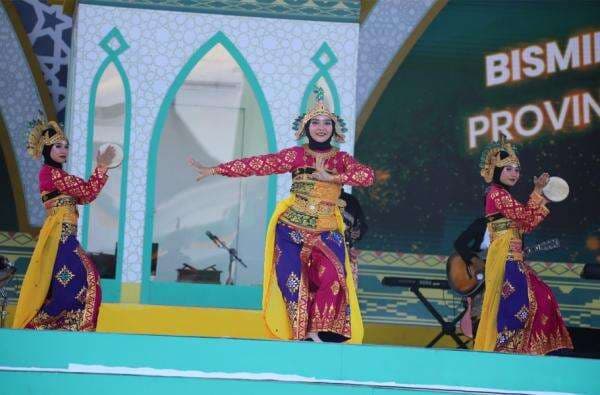 Kemenag: Kasidah Dapat Digunakan sebagai Pesan Perdamaian dan Moderasi Beragama Kemenag: Kasidah Dapat Digunakan sebagai Pesan Perdamaian dan Moderasi Beragama