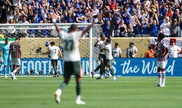 Hasil Fluminense vs Chelsea di Semifinal Piala Dunia Klub 2025: Menang 2-0, The Blues Tembus Final! Hasil Fluminense vs Chelsea di Semifinal Piala Dunia Klub 2025: Menang 2-0, The Blues Tembus Final!