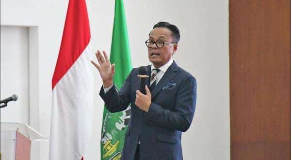 Bos Danantara Sindir Direksi BUMN Punya Banyak Protokol: CEO Dunia Nggak Ada Bos Danantara Sindir Direksi BUMN Punya Banyak Protokol: CEO Dunia Nggak Ada