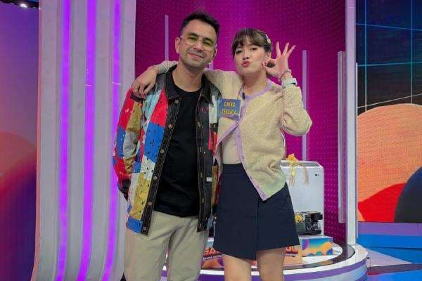 Sempat Menolak, Chika Jessica Akhirnya Terima Bantuan Raffi Ahmad untuk Pengobatan Sang Ibu Sempat Menolak, Chika Jessica Akhirnya Terima Bantuan Raffi Ahmad untuk Pengobatan Sang Ibu