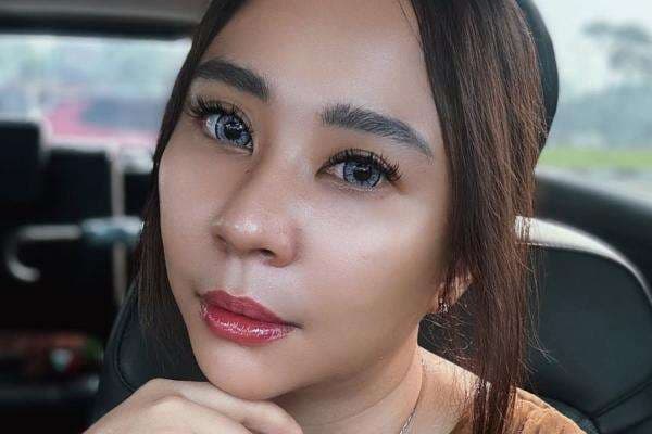 Chikita Meidy Curhat Suami Diduga Terlibat Judi Online, Dana Bisnis Rp160 Juta Lenyap Chikita Meidy Curhat Suami Diduga Terlibat Judi Online, Dana Bisnis Rp160 Juta Lenyap