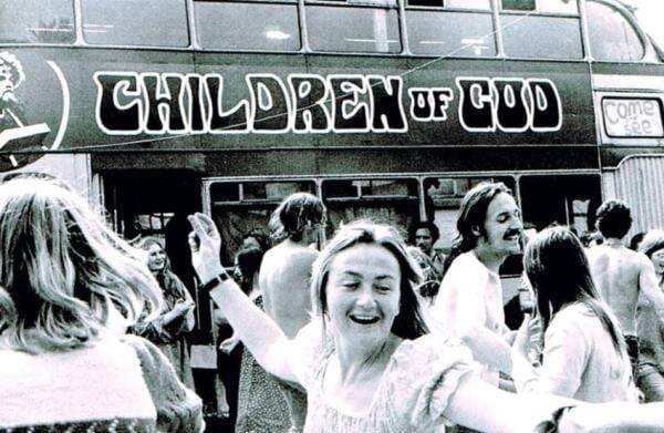 Children of God, Sekte Sesat yang Berjualan Seks Berkedok Agama Children of God, Sekte Sesat yang Berjualan Seks Berkedok Agama