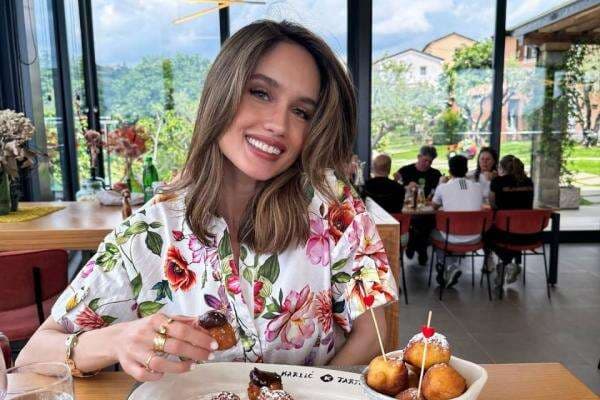 Cinta Laura Emosi Raja Ampat Rusak Akibat Tambang Nikel: Jual Masa Depan Negeri demi Mobil Mewah Cinta Laura Emosi Raja Ampat Rusak Akibat Tambang Nikel: Jual Masa Depan Negeri demi Mobil Mewah