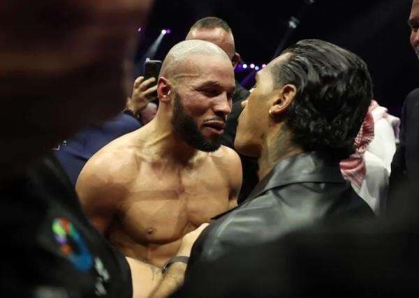 Conor Benn Kehilangan Nyali, Chris Eubank Jr Bisa Brutal di Atas Ring Conor Benn Kehilangan Nyali, Chris Eubank Jr Bisa Brutal di Atas Ring