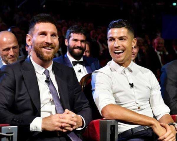Lionel Messi Diburu Al Hilal, Reuni dengan Cristiano Ronaldo di Arab Saudi Jadi Kenyataan? Lionel Messi Diburu Al Hilal, Reuni dengan Cristiano Ronaldo di Arab Saudi Jadi Kenyataan?