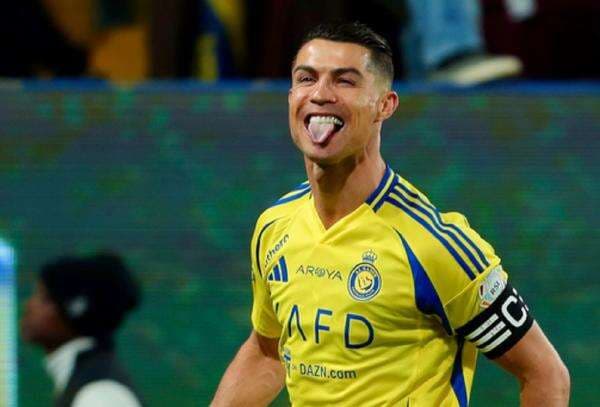 Bantu Cristiano Ronaldo, Al Nassr Beli Penyerang Ganas Bernama Jhon Duran Seharga Rp1,27 Triliun! Bantu Cristiano Ronaldo, Al Nassr Beli Penyerang Ganas Bernama Jhon Duran Seharga Rp1,27 Triliun!