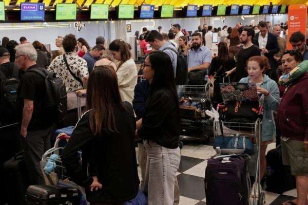 Sao Paulo Brasil Blackout Imbas Pohon Tumbang, Ratusan Penerbangan Dibatalkan Sao Paulo Brasil Blackout Imbas Pohon Tumbang, Ratusan Penerbangan Dibatalkan
