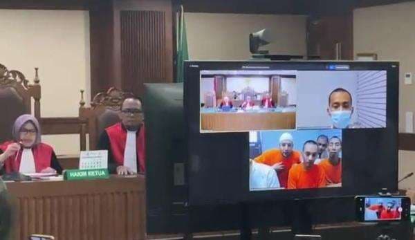 Tok! Eksepsi Ammar Zoni Kasus Peredaran Narkoba di Rutan Ditolak Majelis Hakim Tok! Eksepsi Ammar Zoni Kasus Peredaran Narkoba di Rutan Ditolak Majelis Hakim