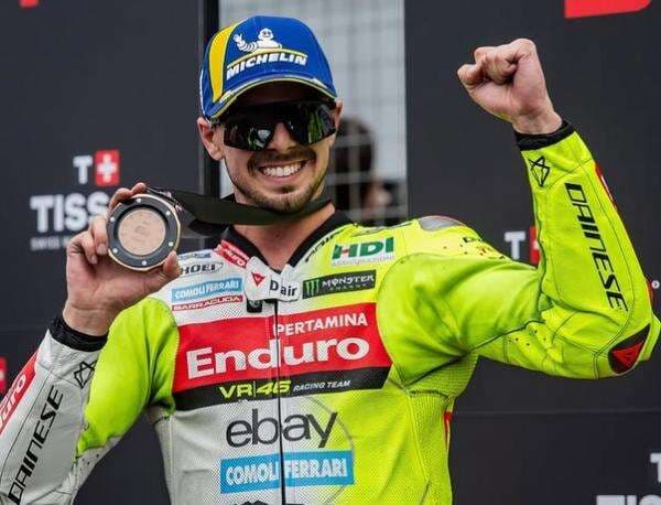 Keputusan Pertamina Lubricants Jalin Kerja Sama dengan Tim Valentino Rossi di MotoGP Berbuah Manis Keputusan Pertamina Lubricants Jalin Kerja Sama dengan Tim Valentino Rossi di MotoGP Berbuah Manis