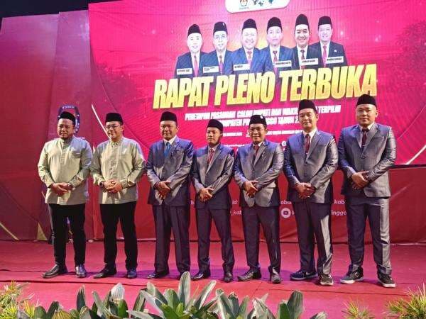 Gus Haris-Ra Fahmi Resmi Sebagai Bupati dan Wabup Terpilih 2024, Tinggal Menunggu Pelantikan Gus Haris-Ra Fahmi Resmi Sebagai Bupati dan Wabup Terpilih 2024, Tinggal Menunggu Pelantikan