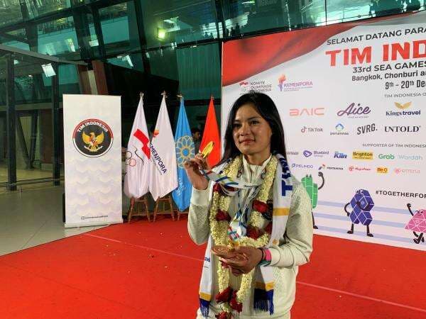 Kisah Sukses Atlet Sepeda Ayustina Delia, Taklukkan Tiga Nomor Berbeda demi Medali SEA Games 2025. Kisah Sukses Atlet Sepeda Ayustina Delia, Taklukkan Tiga Nomor Berbeda demi Medali SEA Games 2025.