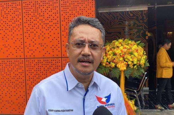 Sekjen Perindo Hadiri Peresmian Kantor DPP Hanura, Harap Sinergi Politik Terus Terjaga Sekjen Perindo Hadiri Peresmian Kantor DPP Hanura, Harap Sinergi Politik Terus Terjaga