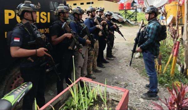 Baku Tembak Hebat Satgas Damai Cartenz dengan KKB, Begini Kronologinya! Baku Tembak Hebat Satgas Damai Cartenz dengan KKB, Begini Kronologinya!