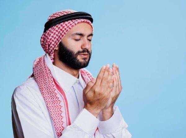 Teks Doa untuk Mengenang Jasa Pahlawan, Lengkap Arab, Latin, dan Artinya Teks Doa untuk Mengenang Jasa Pahlawan, Lengkap Arab, Latin, dan Artinya