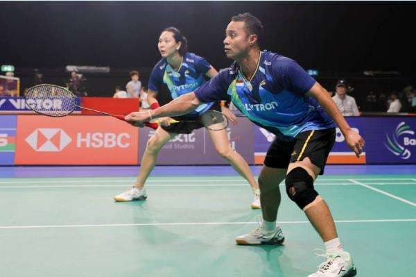 Rehan/Gloria Tersingkir dari Australia Open 2026 usai Dihajar Ganda Campuran China Rehan/Gloria Tersingkir dari Australia Open 2026 usai Dihajar Ganda Campuran China