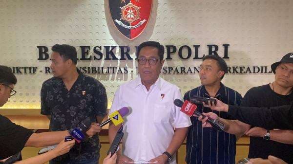 Bareskrim Beri Asistensi terkait Kasus Kematian Diplomat Arya Daru Bareskrim Beri Asistensi terkait Kasus Kematian Diplomat Arya Daru