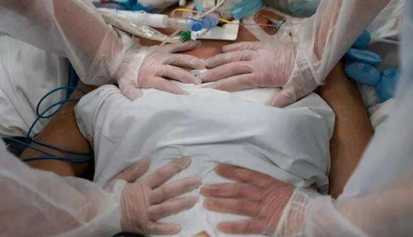 Gempar! Dokter Ini Dipenjara Seumur Hidup karena Sengaja Meracuni 30 Pasien Gempar! Dokter Ini Dipenjara Seumur Hidup karena Sengaja Meracuni 30 Pasien