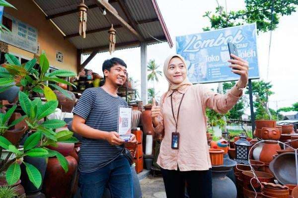 BRI Berdayakan Lebih dari 42 Ribu Klaster Usaha, Perkuat Ekonomi Kerakyatan Berbasis Komunitas BRI Berdayakan Lebih dari 42 Ribu Klaster Usaha, Perkuat Ekonomi Kerakyatan Berbasis Komunitas