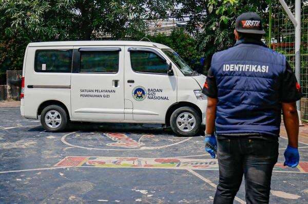Ini Alasan Mobil MBG Pakai Sopir Cadangan hingga Tabrak Puluhan Siswa SDN 01 Kalibaru Jakut Ini Alasan Mobil MBG Pakai Sopir Cadangan hingga Tabrak Puluhan Siswa SDN 01 Kalibaru Jakut