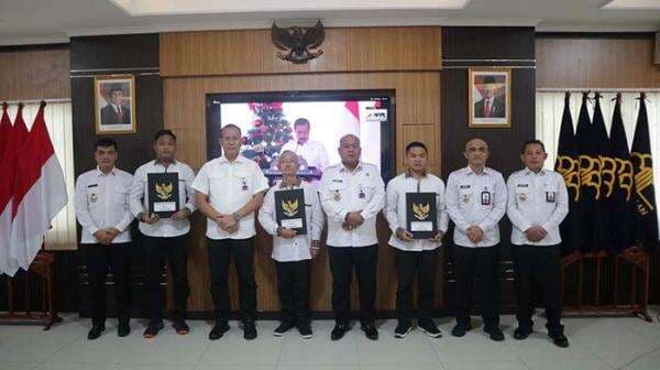 Momen Natal, 96 Napi di Lapas Semarang Dapat Remisi Momen Natal, 96 Napi di Lapas Semarang Dapat Remisi