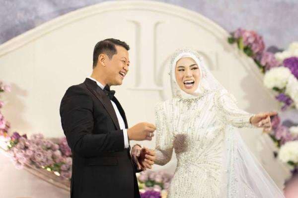 Clara Shinta dan Muhammad Alexander Assad Batal Cerai! Clara Shinta dan Muhammad Alexander Assad Batal Cerai!