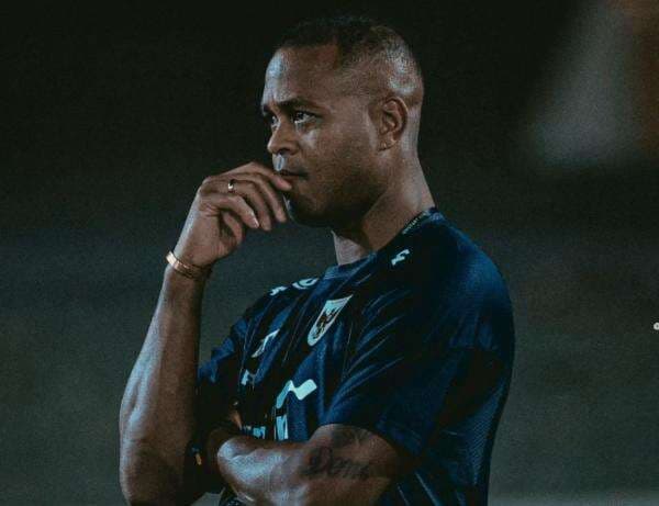 Pesan Patrick Kluivert kepada Fans Timnas Indonesia Usai Mimpi Lolos Piala Dunia 2026 Resmi Berakhir Pesan Patrick Kluivert kepada Fans Timnas Indonesia Usai Mimpi Lolos Piala Dunia 2026 Resmi Berakhir