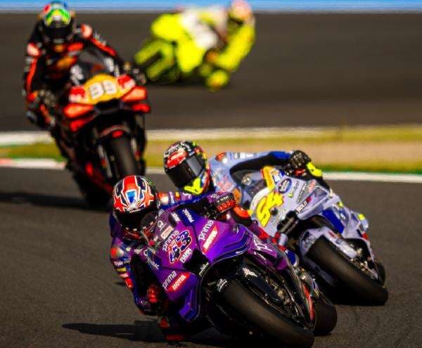 Hasil Latihan Bebas 1 MotoGP Valencia 2025: Jack Miller Paling Cepat, Francesco Bagnaia Jeblok! Hasil Latihan Bebas 1 MotoGP Valencia 2025: Jack Miller Paling Cepat, Francesco Bagnaia Jeblok!