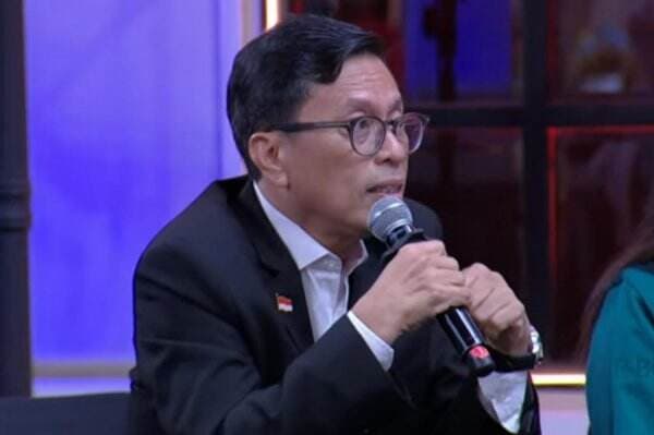 Roy Suryo cs Kantongi Salinan Ijazah Jokowi, Joman Beri Sindiran Menohok Roy Suryo cs Kantongi Salinan Ijazah Jokowi, Joman Beri Sindiran Menohok