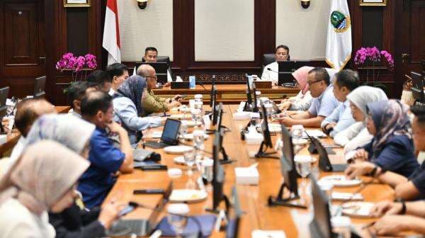 Menyusul Kebijakan Pemerintah Pusat, Pj Gubernur Jabar Nyatakan Distribusi LPG Kembali Normal Menyusul Kebijakan Pemerintah Pusat, Pj Gubernur Jabar Nyatakan Distribusi LPG Kembali Normal