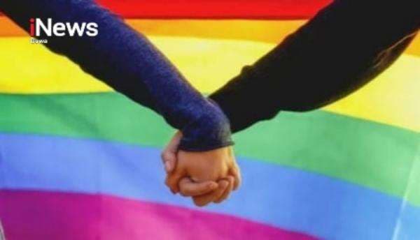 Pesta LGBT Berkedok Family Gathering di Puncak Bogor Digerebek Polisi Pesta LGBT Berkedok Family Gathering di Puncak Bogor Digerebek Polisi