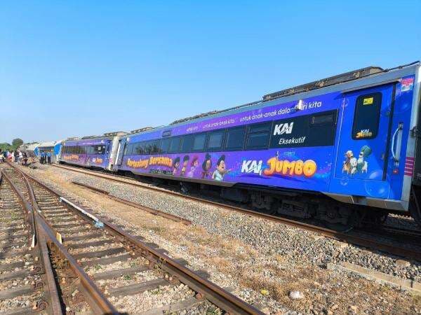 Daftar Kereta Terdampak Anjlokan KA Argo Bromo di Subang Daftar Kereta Terdampak Anjlokan KA Argo Bromo di Subang