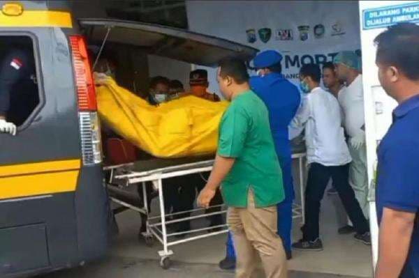 Daftar Nama 10 Korban Tewas KMP Tunu Pratama Jaya, 2 Masih Proses Identifikasi Daftar Nama 10 Korban Tewas KMP Tunu Pratama Jaya, 2 Masih Proses Identifikasi