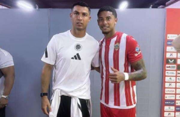 Pemain Keturunan Indonesia Taklukkan Cristiano Ronaldo di Laga Almeria vs Al Nassr Pemain Keturunan Indonesia Taklukkan Cristiano Ronaldo di Laga Almeria vs Al Nassr