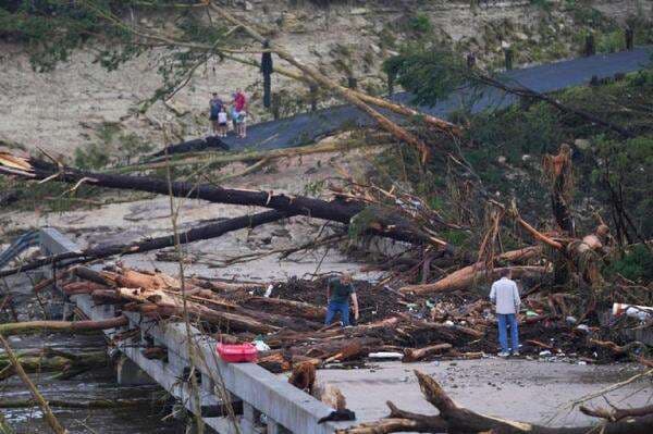 Korban Banjir Dahsyat Texas Bertambah, Setidaknya 78 Orang Tewas Termasuk Anak-Anak Korban Banjir Dahsyat Texas Bertambah, Setidaknya 78 Orang Tewas Termasuk Anak-Anak