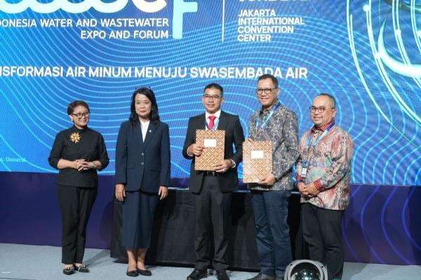 Danareksa Targetkan 1,8 Juta Warga Bandung Nikmati Air Bersih Lewat Indonesia Water Fund Danareksa Targetkan 1,8 Juta Warga Bandung Nikmati Air Bersih Lewat Indonesia Water Fund