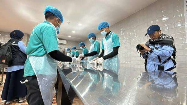 Melihat Dapur Katering Jamaah Haji Indonesia di Makkah: Tonjolkan Menu Khas Nusantara, Sediakan 5.000 Porsi Sehari Melihat Dapur Katering Jamaah Haji Indonesia di Makkah: Tonjolkan Menu Khas Nusantara, Sediakan 5.000 Porsi Sehari