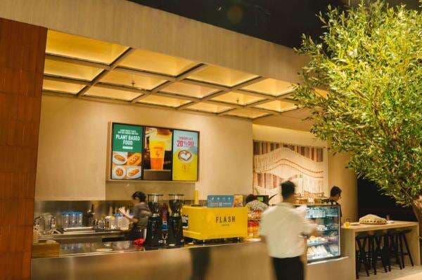 Dari Balik Mesin Espresso ke Kursi CEO Flash Coffee Dari Balik Mesin Espresso ke Kursi CEO Flash Coffee