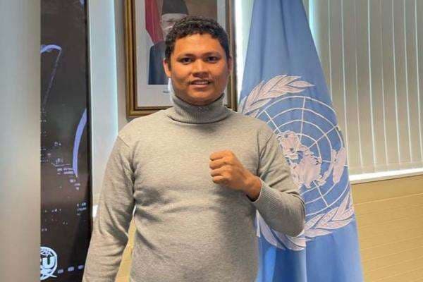 Dari Deflasi menuju Resesi: Lampu Kuning Ekonomi Indonesia Dari Deflasi menuju Resesi: Lampu Kuning Ekonomi Indonesia