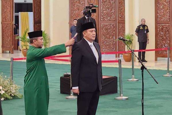 Dasar Hukum Penempatan Irjen Iqbal sebagai Sekjen DPD sesuai Semangat TAP MPR dan UU Polri Dasar Hukum Penempatan Irjen Iqbal sebagai Sekjen DPD sesuai Semangat TAP MPR dan UU Polri