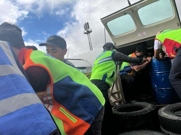 Akses Darat Terbatas, BBM dan LPG Dikirim via Udara ke Bener Meriah Akses Darat Terbatas, BBM dan LPG Dikirim via Udara ke Bener Meriah