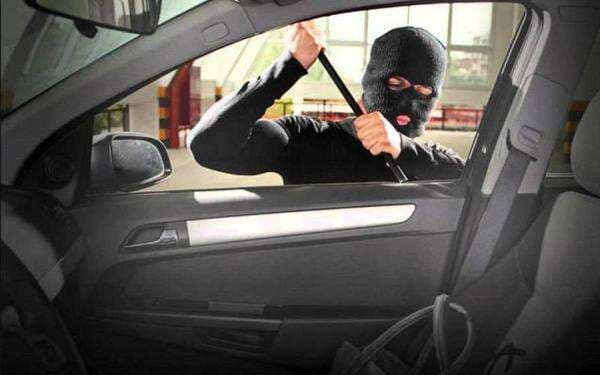 Ngaku dari Leasing, Kawanan Maling Ini Curi Mobil dengan Dalih Tunggakan Cicilan Ngaku dari Leasing, Kawanan Maling Ini Curi Mobil dengan Dalih Tunggakan Cicilan