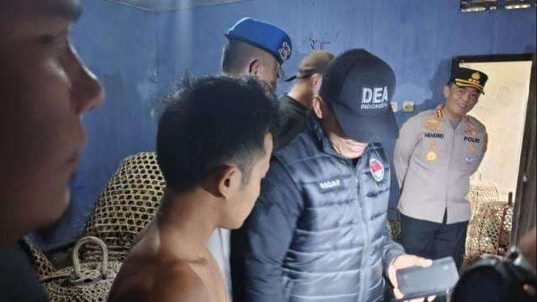 Polresta Mataram Gelar Operasi Besar Narkoba, 9 Orang Ditangkap 3 Residivis Polresta Mataram Gelar Operasi Besar Narkoba, 9 Orang Ditangkap 3 Residivis