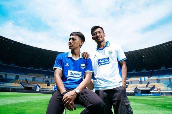 Resmi! Persib Bandung Luncurkan Jersey AFC Champions League 2 2025-2026, Punya Makna Mendalam Resmi! Persib Bandung Luncurkan Jersey AFC Champions League 2 2025-2026, Punya Makna Mendalam