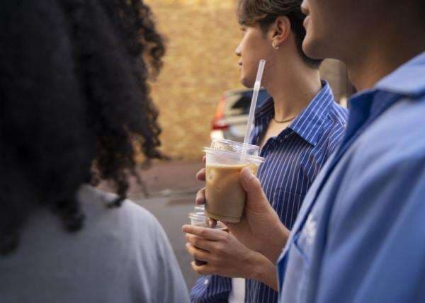 Eits, Waspadai 6 Minuman Ini yang Ternyata Tinggi Gula! Eits, Waspadai 6 Minuman Ini yang Ternyata Tinggi Gula!