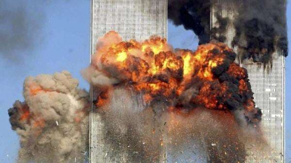 Kilas Balik Peristiwa 11 September, Tragedi Kelam Serangan Teroris ke Gedung Kembar WTC Kilas Balik Peristiwa 11 September, Tragedi Kelam Serangan Teroris ke Gedung Kembar WTC