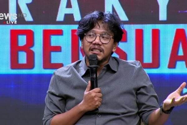 Riwayat Pendidikan Ferry Irwandi, Lulusan Australia yang Analisis Demo Ricuh 2025 di Program Rakyat Bersuara Riwayat Pendidikan Ferry Irwandi, Lulusan Australia yang Analisis Demo Ricuh 2025 di Program Rakyat Bersuara