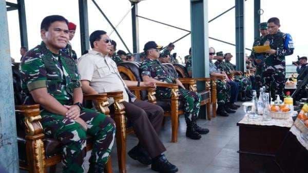 Panglima TNI dan Menhan Pantau Langsung Latihan Super Garuda Shield 2025 di Baturaja Panglima TNI dan Menhan Pantau Langsung Latihan Super Garuda Shield 2025 di Baturaja