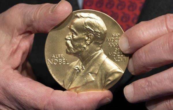 Putin Kritik Komite Nobel Tak Berikan Hadiah Nobel Perdamaian kepada Trump Putin Kritik Komite Nobel Tak Berikan Hadiah Nobel Perdamaian kepada Trump