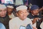 Dedi Mulyadi Umumkan Kemenangan di Pilgub Jabar 2024 Dedi Mulyadi Umumkan Kemenangan di Pilgub Jabar 2024